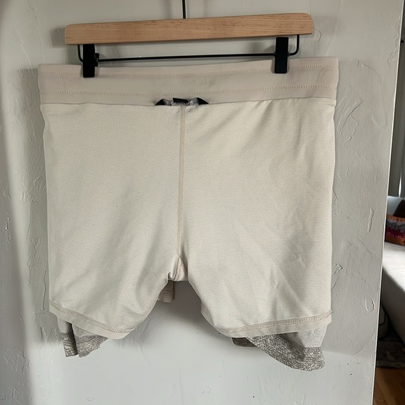 Athleta Cream skort - Picture 4 of 5